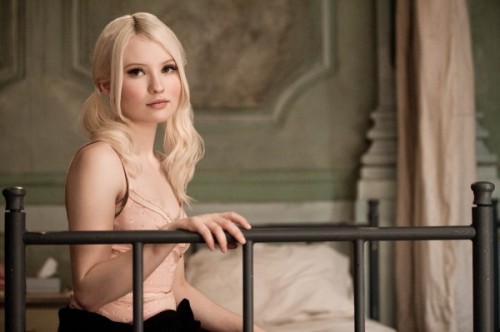 emily-browning-magic-magic