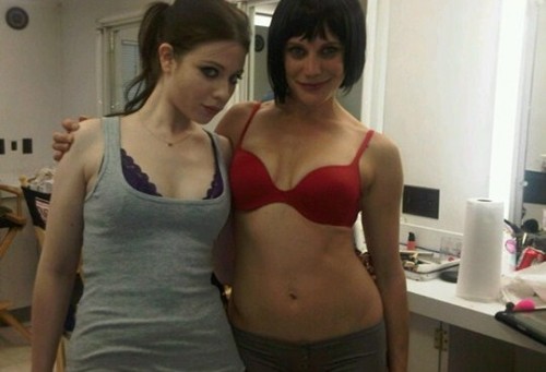 Michelle-Trachtenberg-Katie-Sackhoff