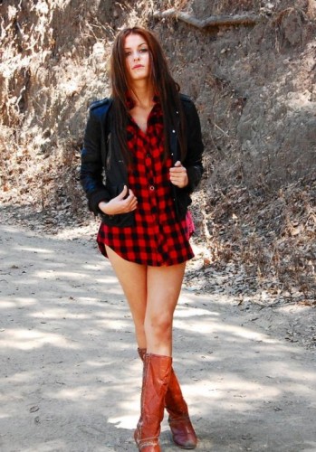 scout-taylor-compton-sexy