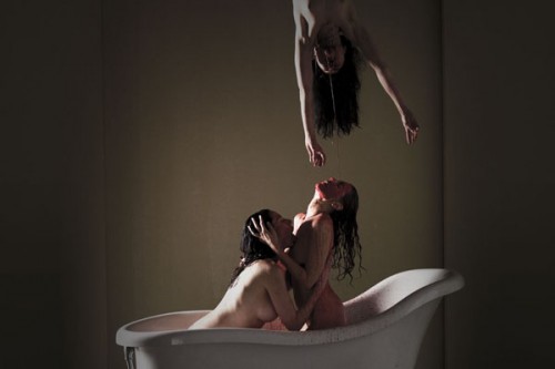 vampyres-lesbians-nude-500x333