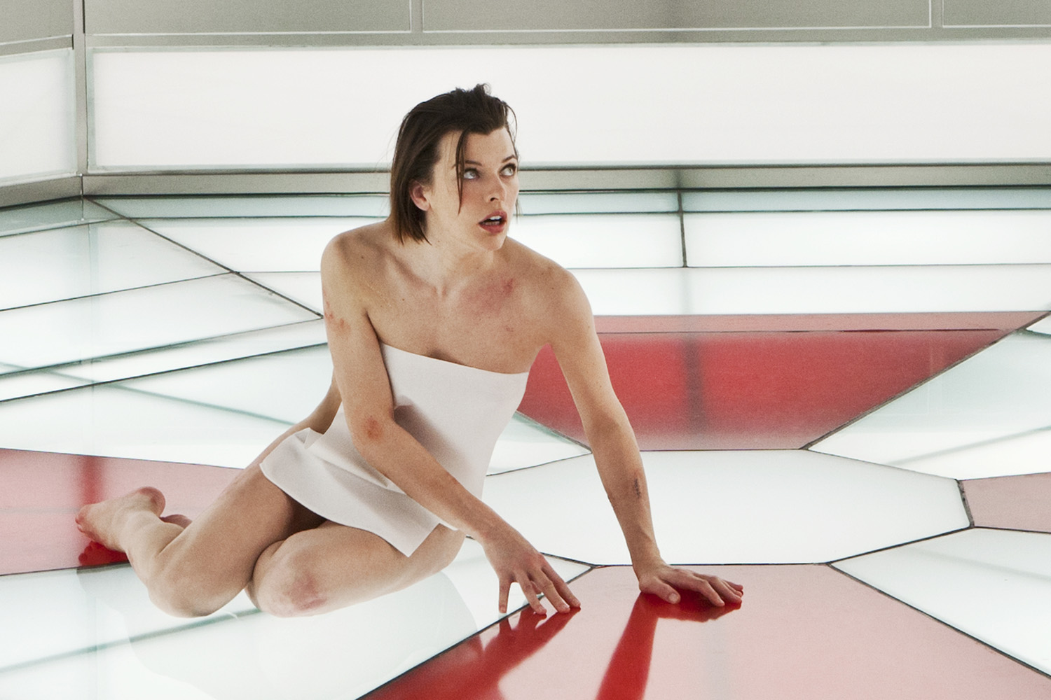 Milla jovovich nude resident evil